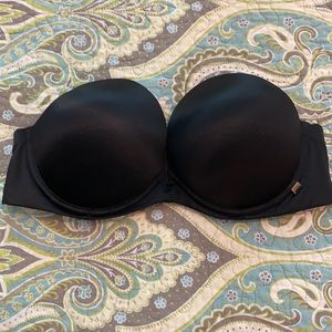 Victoria’s Secret strapless bra size 34D
